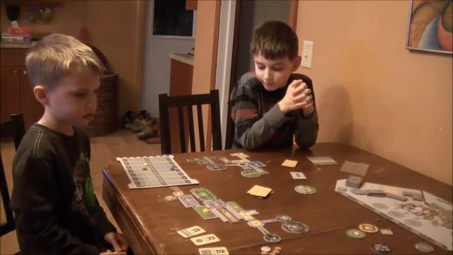Learn Using Board Games: Castles of Mad King Ludwig смотреть онлайн
