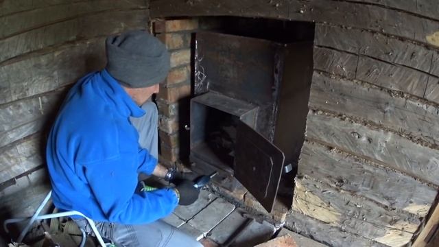 Почему дымит печь? Установка и первый запуск "самодельной" печи. смотреть онлайн