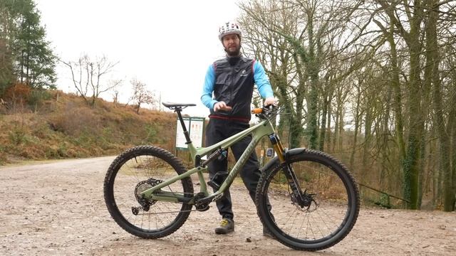 Hardtail Vs Trail Bike | Which Mountain Bike Is Better? смотреть онлайн