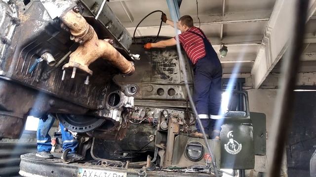 Демонтаж двигателя Зил 131 работаю на подмене смотреть онлайн