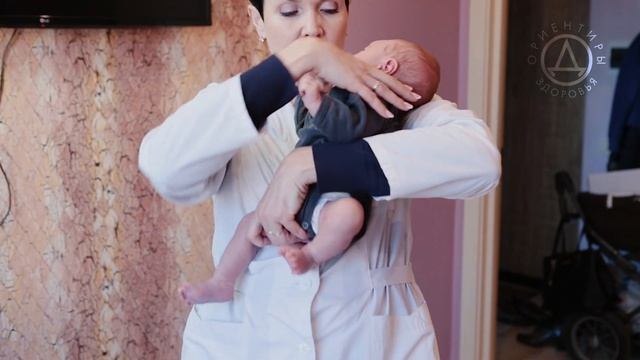 Как правильно держать новорожденного смотреть онлайн