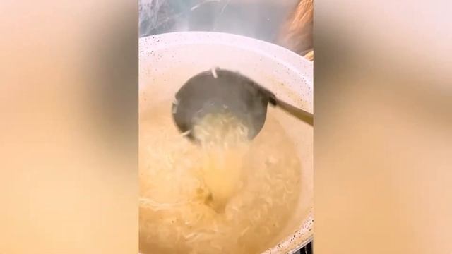 Chicken Noodles Soup | Kid’s Favourites | Short Video | Noodles Make By Rehma ? Maggi Noodles ?