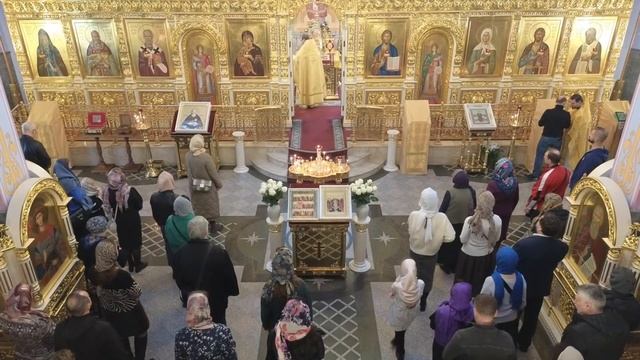 Божественная Литургия (22.10.2023) смотреть онлайн