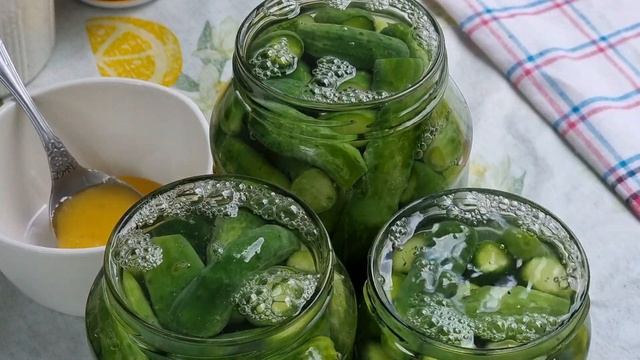 ОГУРЦЫ "Лакомка" маринованные с медом кисло-сладкие НА ЗИМУ, Без уксуса и без стерилизации! смотреть онлайн