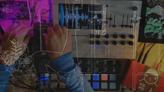 Yogaflow GR-1 Tasty chips + tc electronic distortion fx ambient смотреть онлайн