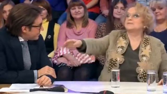 Вовочка и кризис. Анекдот смотреть онлайн
