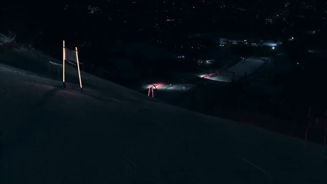 Lindsey Vonn Kitzbühel Streif at Night - Downhill Ski Ride - January 2023 смотреть онлайн