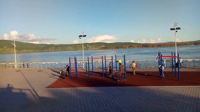 Комсомольск-на-Амуре Набережная Теплоход ОМ-8. Лейся песня! Вечерняя гладь Амура. КОМСОМОЛЬСК 2022 смотреть онлайн