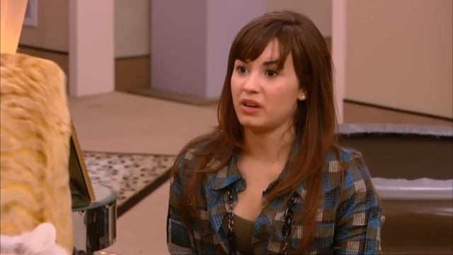 Sonny With a Chance - Een grappig begin смотреть онлайн