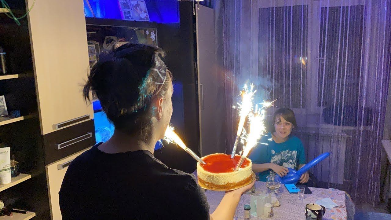 День Рождения Марины - Обзор на Дарсонваль и VR Клуб Cyber Mania в Чите! Крутим Длинные Шарики.