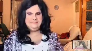 Что в сумочке у Кристины Голден Батерфляй???