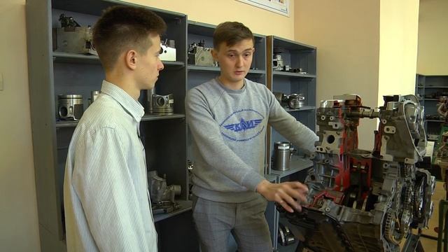Кафедра автомобильных двигателей и сервиса (АДиС) смотреть онлайн