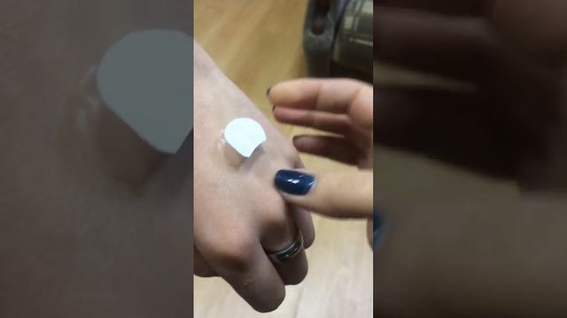 Как держится корректор Арилис смотреть онлайн