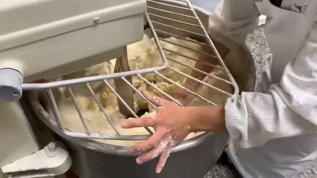 蛋撻麵團攪拌流程 смотреть онлайн