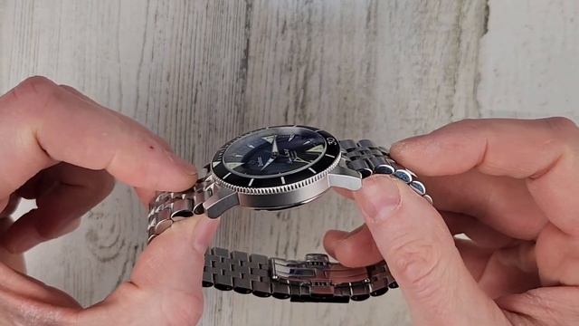 AFFORDABLE Vintage Style Zodiac Super Sea Wolf Skin Diver Automatic Stainless Steel Watch ZO9218 смотреть онлайн