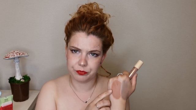 Много разной косметики. Хорошей, плохой и злой. смотреть онлайн