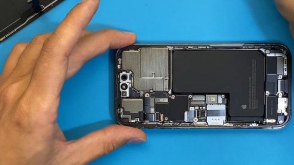 Разборка iPhone 14 Pro / Teardown iPhone 14 Pro