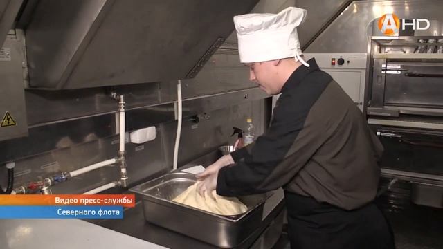Кухня на гусеницах накормит бойцов даже в Арктике
