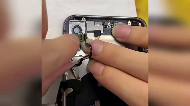 Ремонт iPhone X в Алматы: замена корпуса. Banana Service смотреть онлайн
