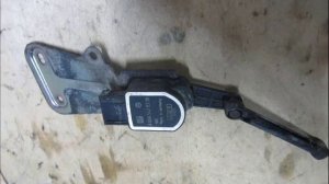 Датчик уровня кузова Mercedes E Class w212 w218