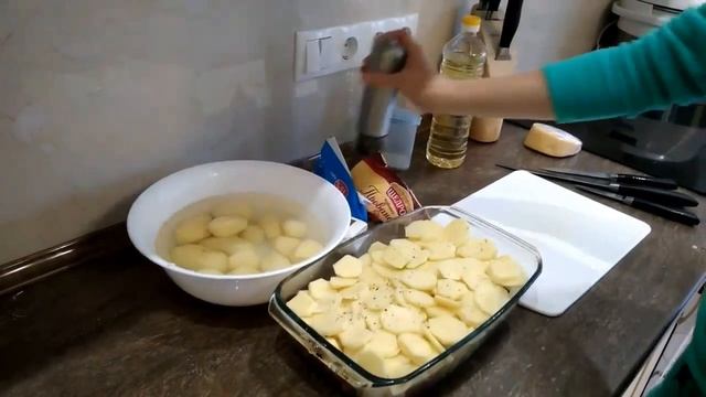 Рецепт самой вкусной картошки в духовке смотреть онлайн