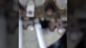 Почему закидывает  свечи зажигания маслом.  В чём может быть причина.