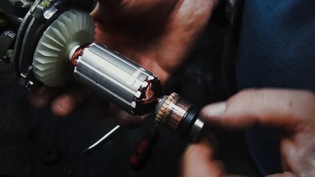 Обзор реплики перфоратора Makita HR 2450