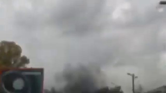 23.10.2022 Утро, воскресение, Никополь, горбатый мост, горит машина, рядом ударила ракета. смотреть онлайн