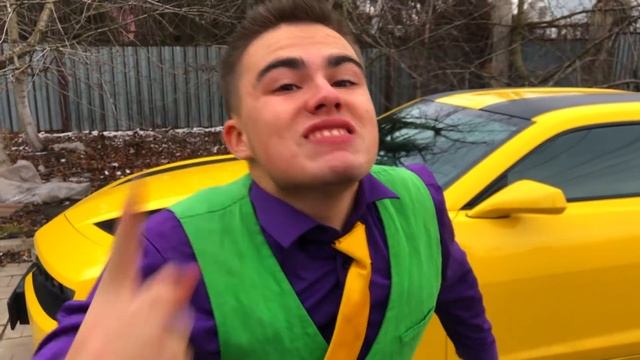 13+ Red Man stuck a Stick in Wheels Car VS Mr. Joe on Chevrolet Camaro in Race смотреть онлайн