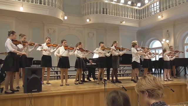 П.И. Чайковский Вальс из балета Спящая красавица смотреть онлайн