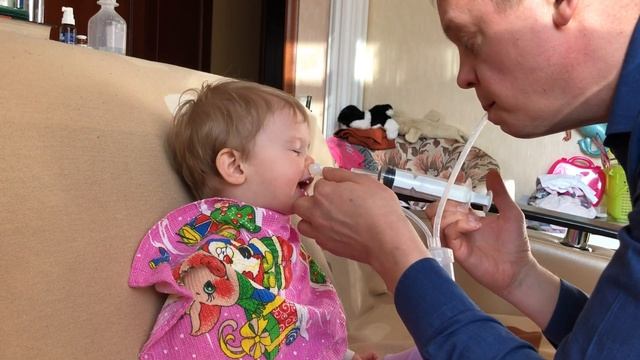 Как правильно промыть нос ребенку 2-6 лет? смотреть онлайн