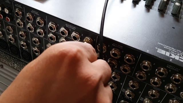 Kết Nối Echo Rời FX2000, Với Mixer MACKIE 1604 VLZ PRO смотреть онлайн