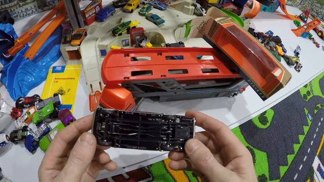 ЗИЛ 117 Представительского класса A31 сделано в СССР игрушка сувенир Машинки Пита 203 смотреть онлайн