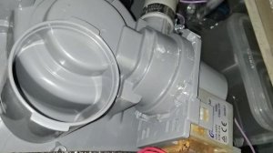 Протекает посудомоечная машина? Есть решение!