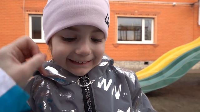 VLOG Новые образы Даши в День Рождения. Плачет за попугаем смотреть онлайн