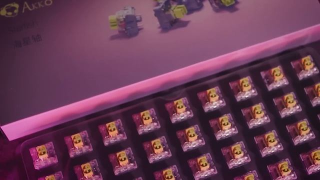 ?[АСМР] ОГРОМНАЯ РАСПАКОВКА ПОСЫЛКИ СТОИМОСТЬЮ ПОЧТИ 20000 РУБЛЕЙ #ТехноАСМР / Patrick 3098S Bundle смотреть онлайн