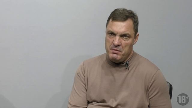 За консультацией по налогам... идем в инспекцию смотреть онлайн