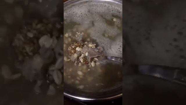 Чем КОРМИТЬ ЩЕНКА КАВКАЗСКОЙ ОВЧАРКИ? Пример КАШИ для ЩЕНОЧКА! Правильный рацион! смотреть онлайн