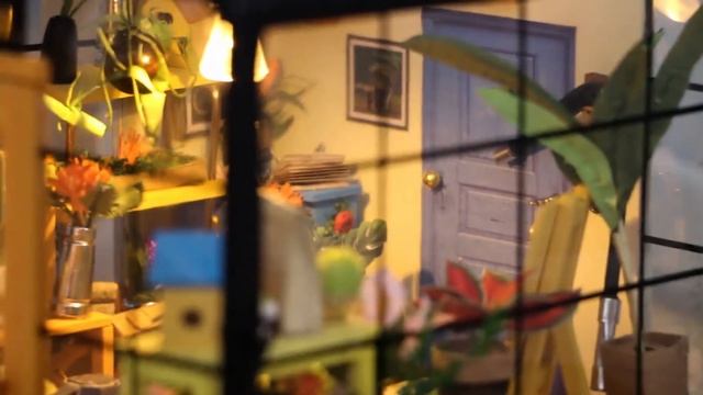 Румбокс для создания миниатюры "Цветочная оранжерея" (Dollhouse "Flower Greenhouse") смотреть онлайн