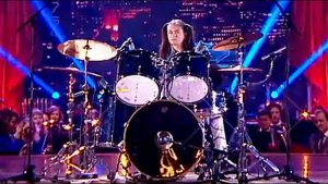 Екатерина  Филимонова – ударная установка, «Sing, sing, sing» // Синяя птица 2016