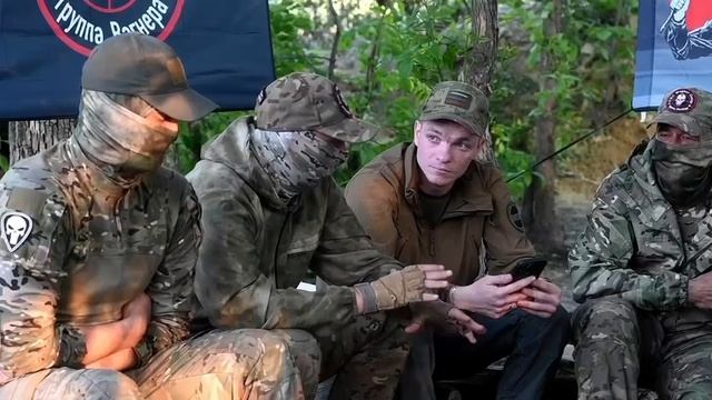 Большое эксклюзивное интервью со штурмовиками ЧВК «Вагнер» Бойцы откровенно ответили на самые попул смотреть онлайн