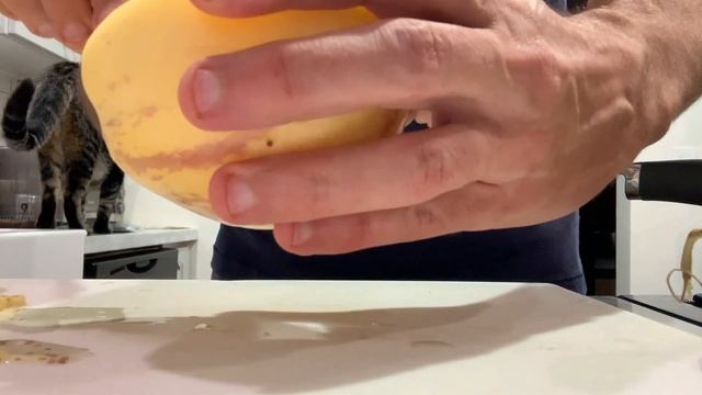 Pepino Melon Tasting - The Unusual Relative Of The Tomato That Reminds You Of A Cucumber!