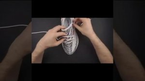 Лучший способ как зашнуровать кроссовки шнуровка кроссовок. Yeezy Boost 350 v2 изи изики