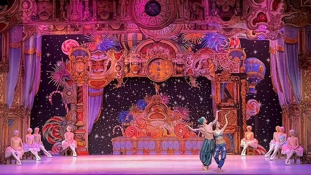 The Nutcracker: Arabian Dance смотреть онлайн