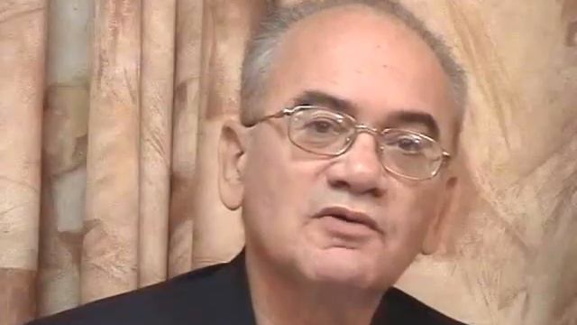 Александр Кушнер читает стихотворение «То, что мы зовем душой...» смотреть онлайн