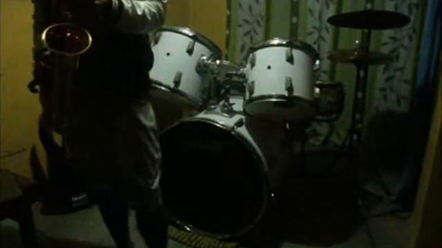 Runaway - Alto Saxophone Cover смотреть онлайн