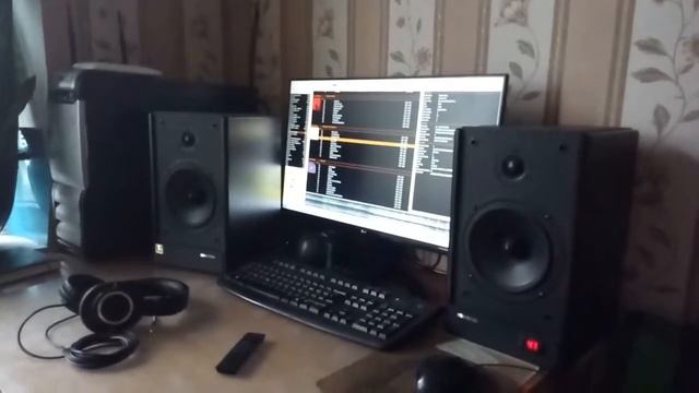 Microlab Solo 6C / Обзор.ч3 смотреть онлайн
