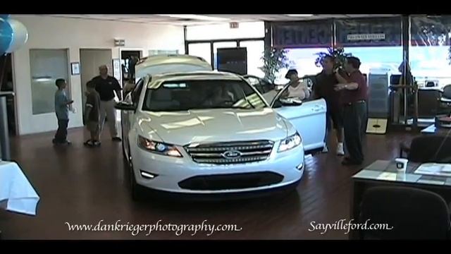 2010 Ford Taurus смотреть онлайн