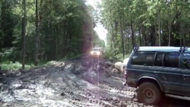 Toyota 4Runner (4th generation) in russian forest смотреть онлайн