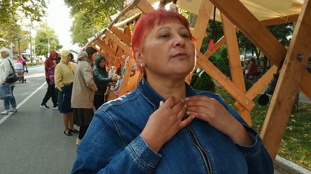 #АНАПА. ЯРМАРКА РУЧНОЙ РАБОТЫ. КРАСИВЫЕ УКРАШЕНИЯ смотреть онлайн